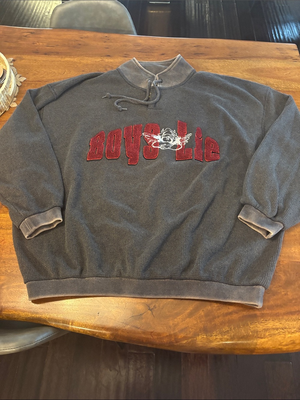 Boys Lie Gray Pullover Sweatshirt with Red Logo size M/L